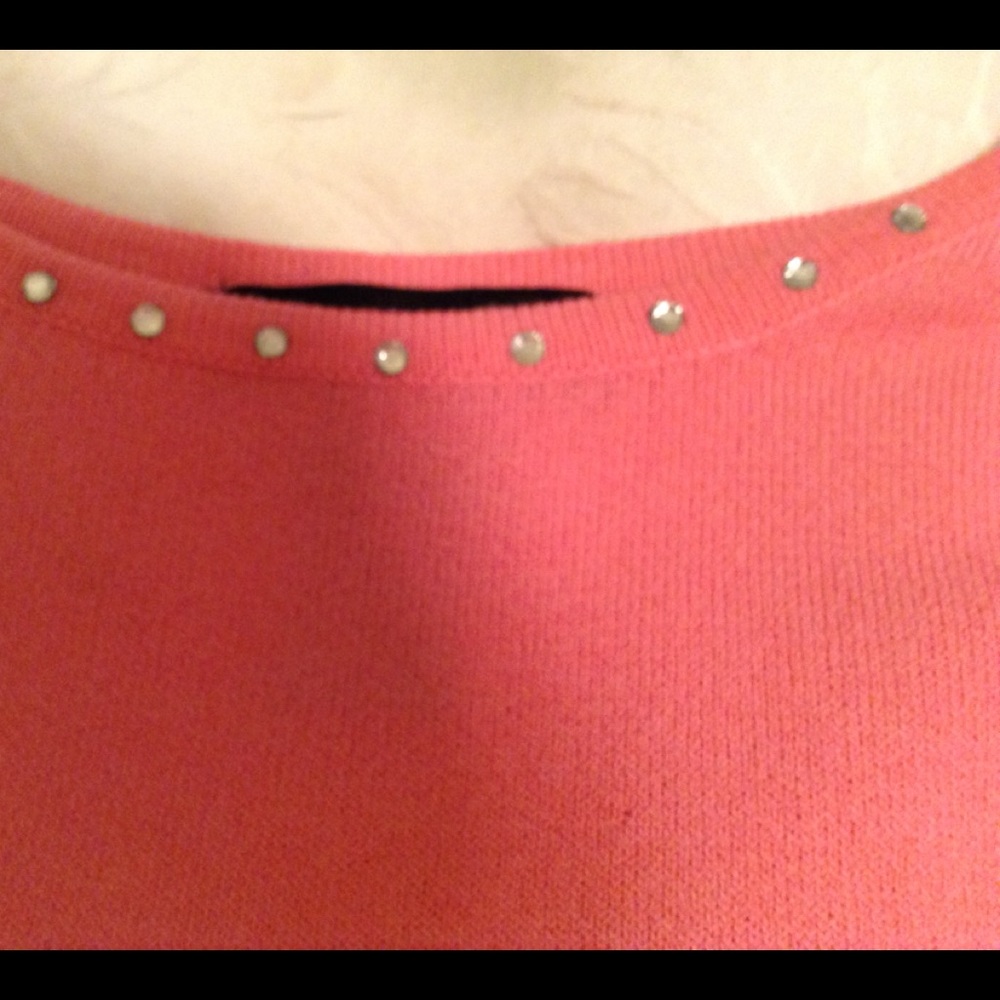 Women's peek-a-boo shoulder top.